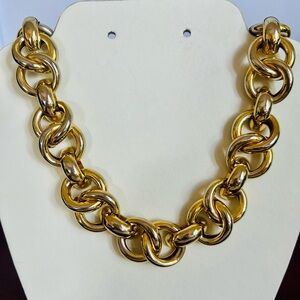 Vintage 18.5" Large Gold Tone Chain Style Necklace